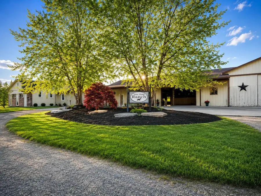 1595 Angling Road SW, Grandville, MI 49418 - #2