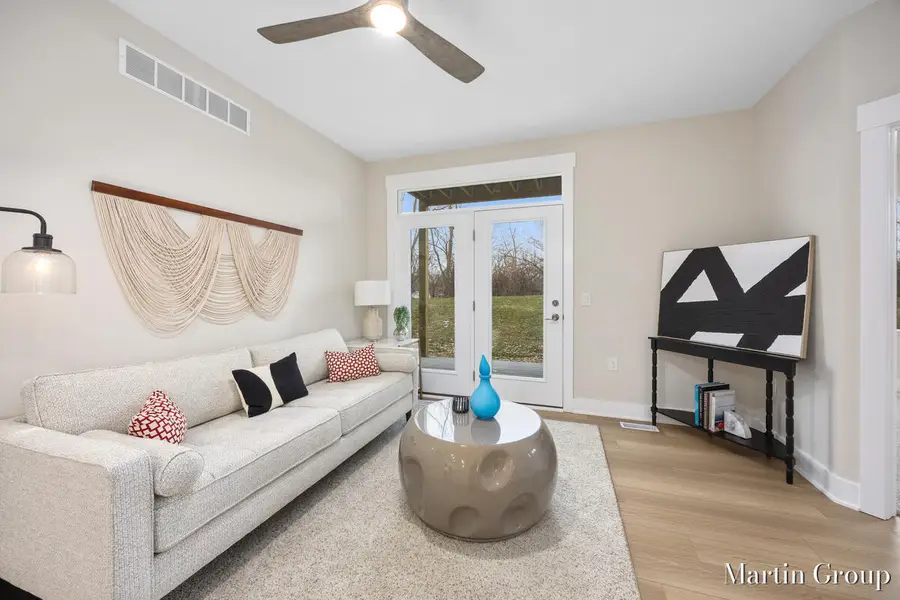 2247 Watertown Way NE, Grand Rapids, MI Yes - #3