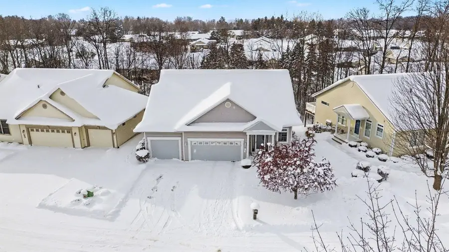 1087 Barrington NW, Walker, MI 49534 - #2