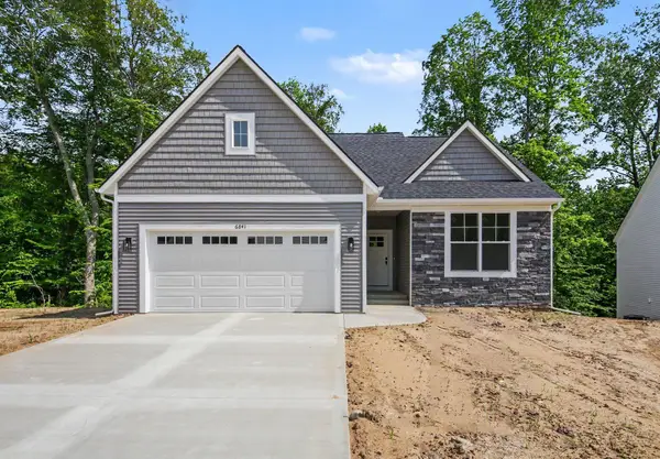 6841 Loggers Ridge Run SE, Caledonia, MI 49316