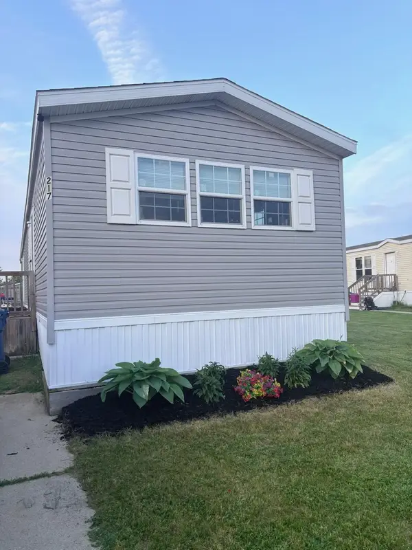 360 E Tuttle Road Unit: #217, Ionia, MI 48846