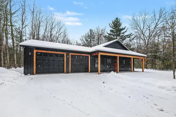 10262 S Sheridan Road, Fenwick, MI 48834