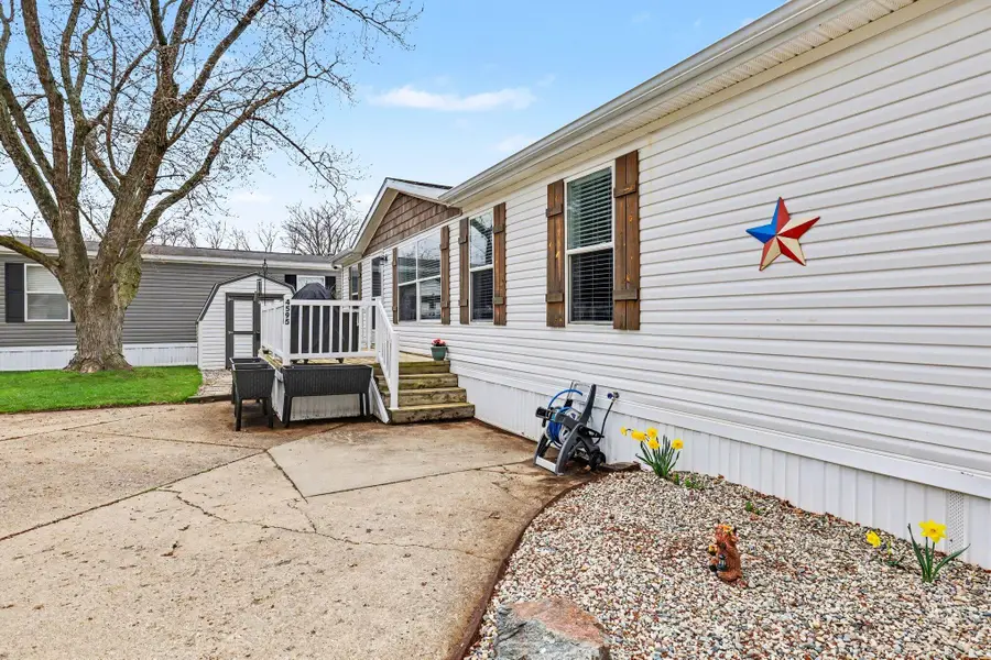 4595 Quebec Avenue SW, Wyoming, MI 49519 - #2