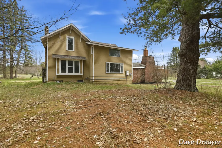 7869 17 Mile Road NE, Cedar Springs, MI 49319 - #3