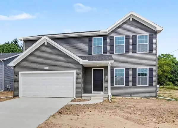 389 Pinery Lane, Fremont, MI 49412