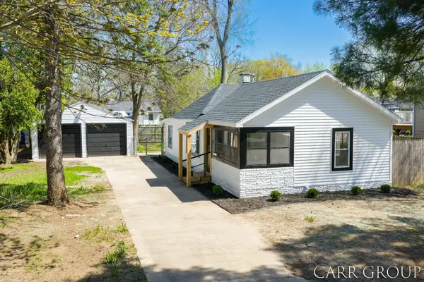3230 Highgate Avenue SW, Wyoming, MI 49509