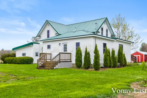 950 W 40th Street, Fremont, MI 49412