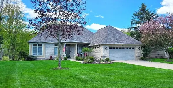 1698 Oakleigh Woods Drive NW Building: 7 Unit: 7, GrandRapids, MI 49504