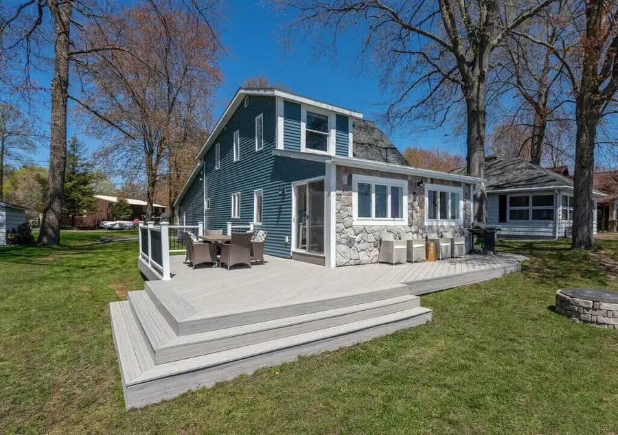 10877 Gun Lake Road, Middleville, MI 49333 - #2