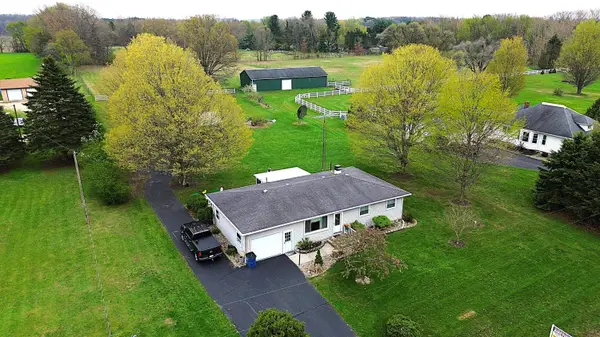 1155 S Bainbridge Center Road, BentonHarbor, MI 49022
