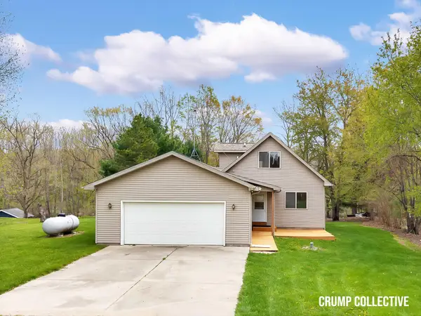 9129 Lakeside Drive, Perrinton, MI 48871