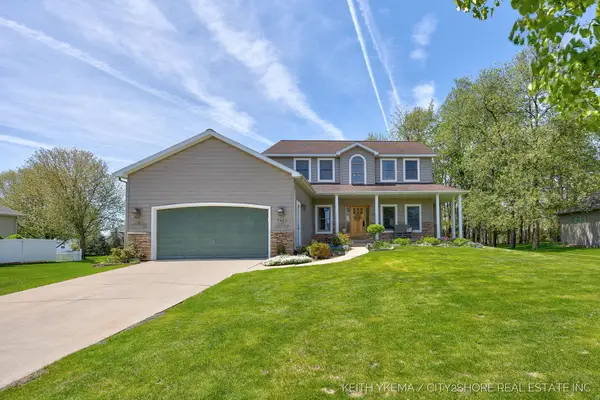 7453 Southwood SW, ByronCenter, MI 49315