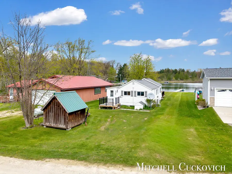 3367 Flint Drive, Sheridan, MI 48884 - #2