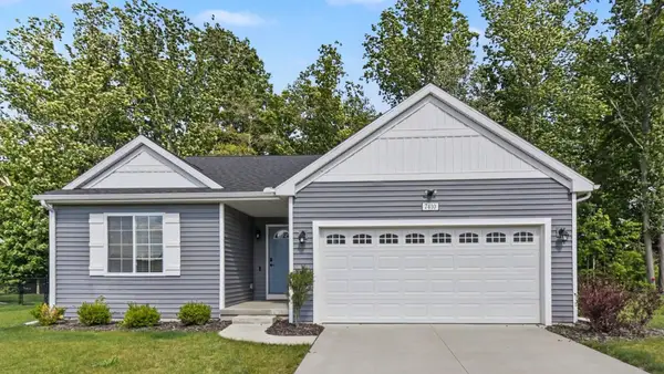 7410 Bramling Drive SE, Caledonia, MI 49316
