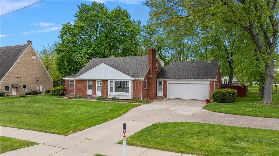 3035 E Paris Avenue SE, Grand Rapids, MI 49512 - #3