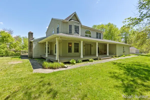4689 8th Street, Caledonia, MI 49316