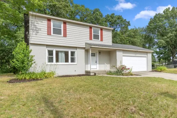 2647 Manitoba Court NE, GrandRapids, MI 49525