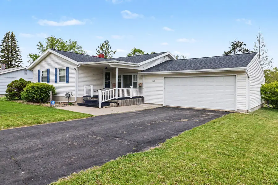 517 Ives Avenue, Big Rapids, MI 49307 - #2