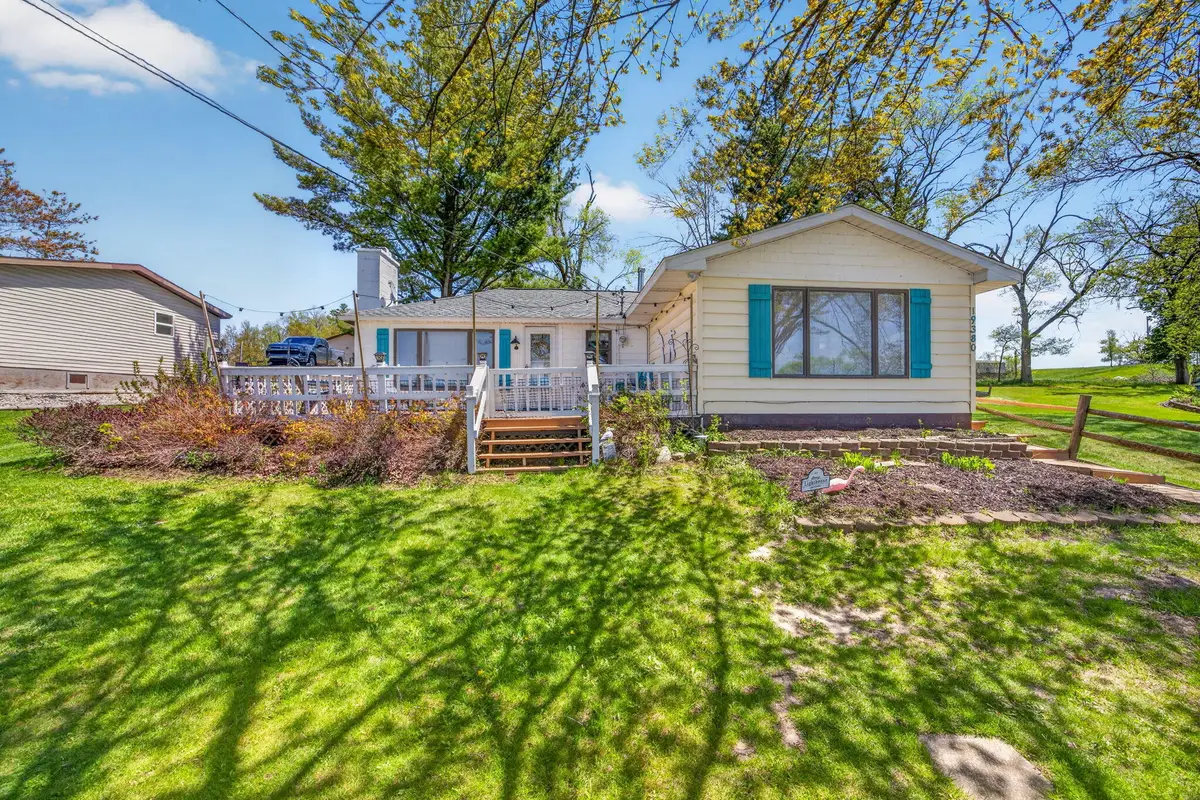 19380 E Chippewa Drive, Chippewa Lake, MI 49320 - #1