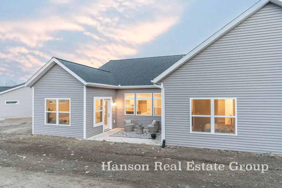 1399 Center Hill Road SE Unit: 31, Lowell, MI 49331 - #3