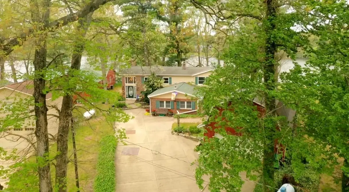 875 Bruce Drive, Middleville, MI 49333 - #1
