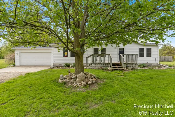 10535 Imlay City Road, Emmett, MI 48022