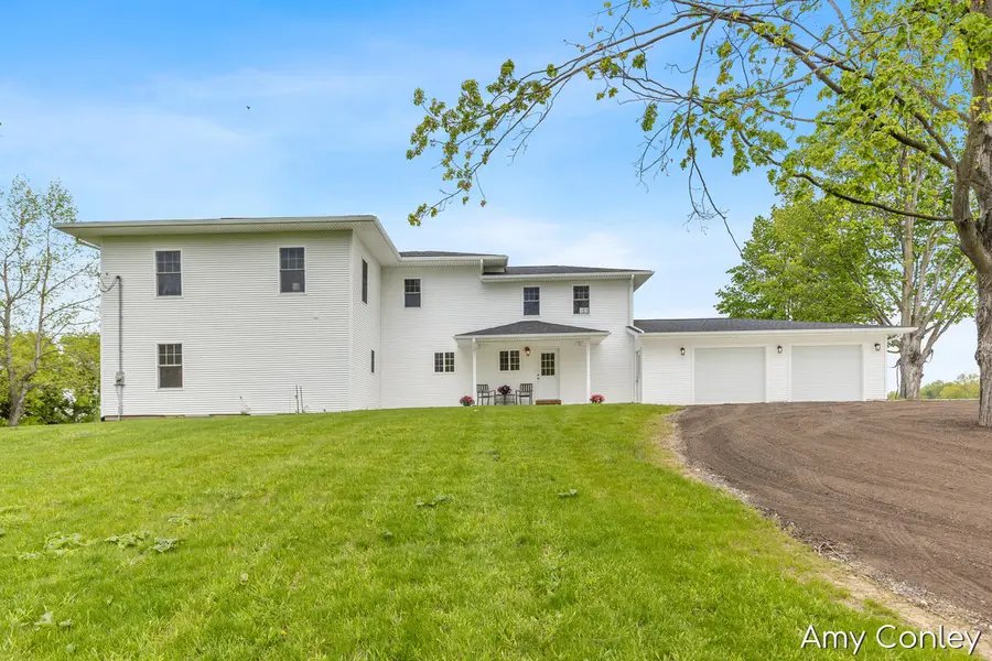 757 120th Avenue, Martin, MI 49070 - #2