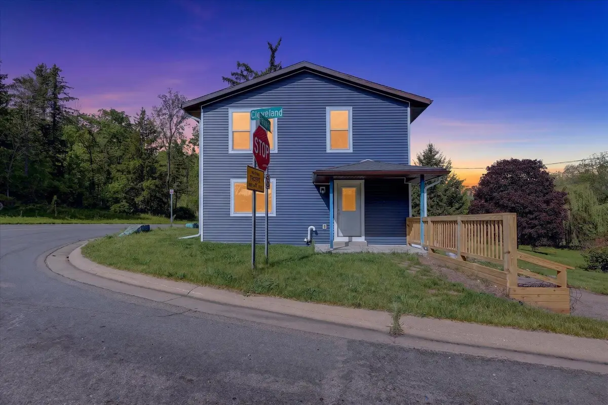 1387 E Riverside Drive, Ionia, MI 48846 - #1