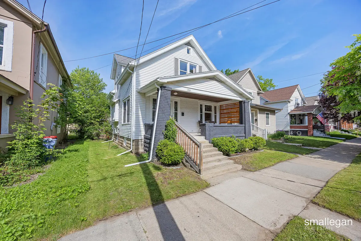 1321 Davis Avenue NW, Grand Rapids, MI 49504 - #1