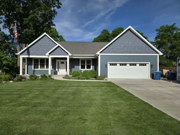 3754 Conklin Street, Ravenna, MI 49451