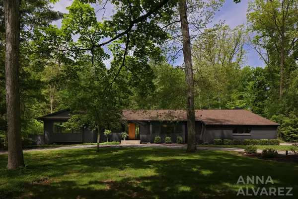 7130 Oakbrook Street SE, GrandRapids, MI 49546