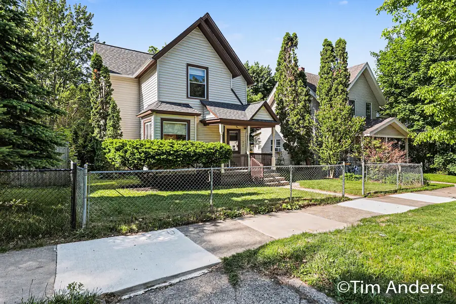 816 Innes Street NE, Grand Rapids, MI 49503 - #3