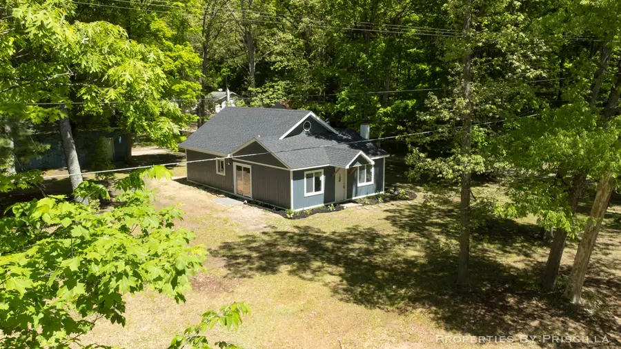 4457 S Croton Hardy Drive, Newaygo, MI 49337 - #2
