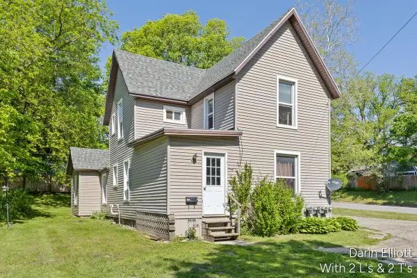 736 N Michigan Avenue, Hastings, MI 49058