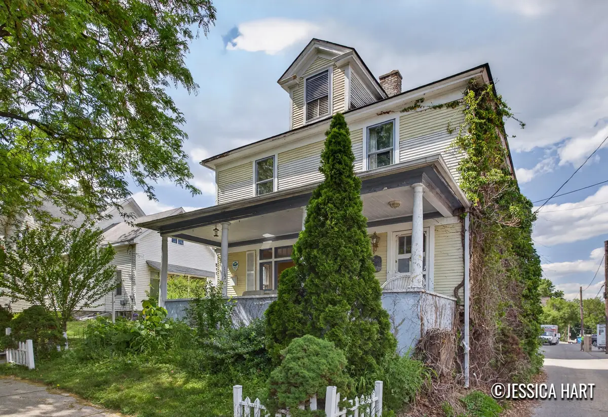 211 Trowbridge Street NE, Grand Rapids, MI 49503 - #1
