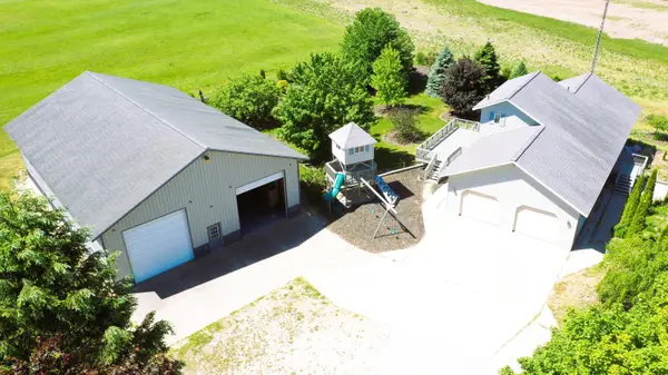 2861 W Polk Road, Hart, MI 49420