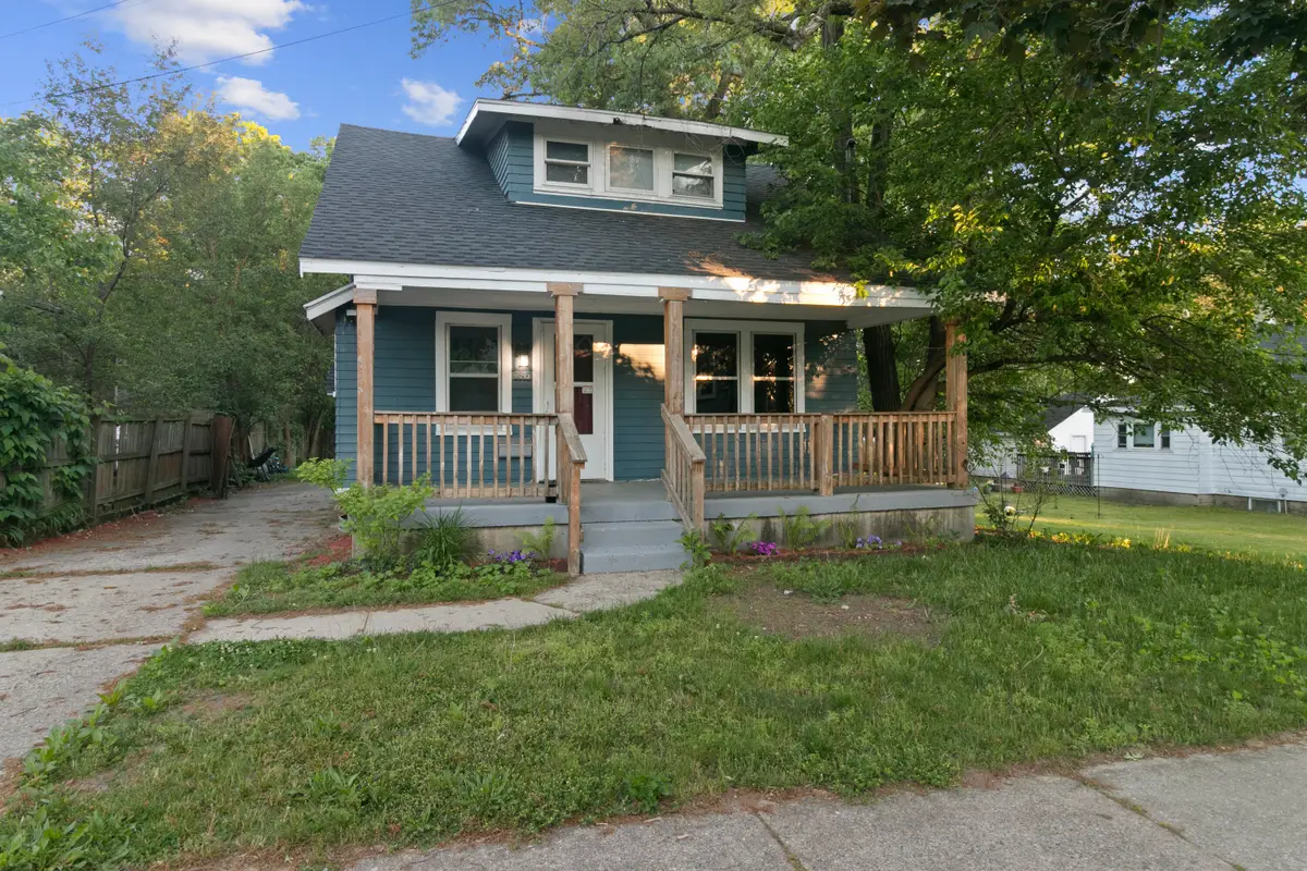 2645 Longstreet Avenue SW, Wyoming, MI 49509 - #1