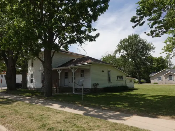 1055 Tupper Lake Street, LakeOdessa, MI 48849