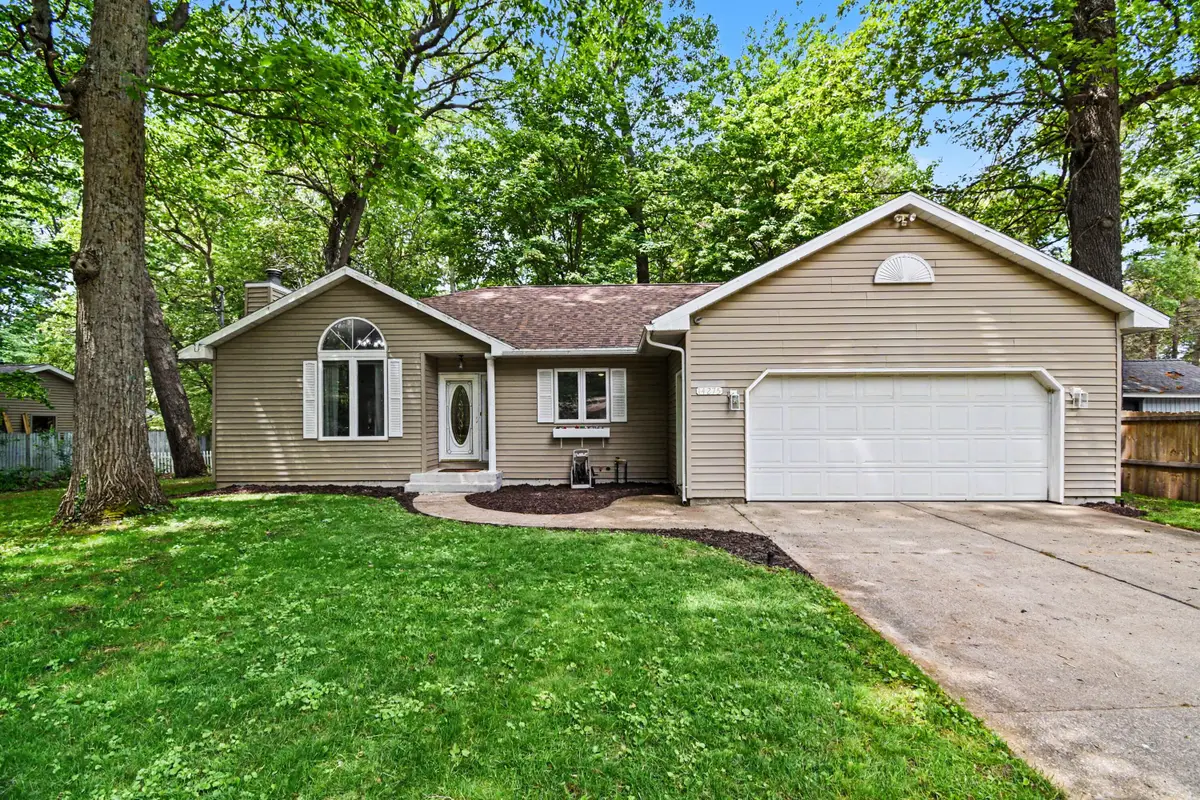 14275 Shiawassee Drive, Grand Haven, MI 49417 - #1