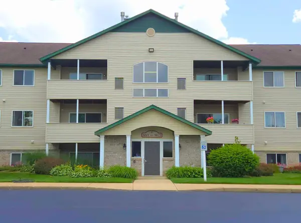 8621 S Jasonville Court SE Building: F Unit: 162, Caledonia, MI 49316