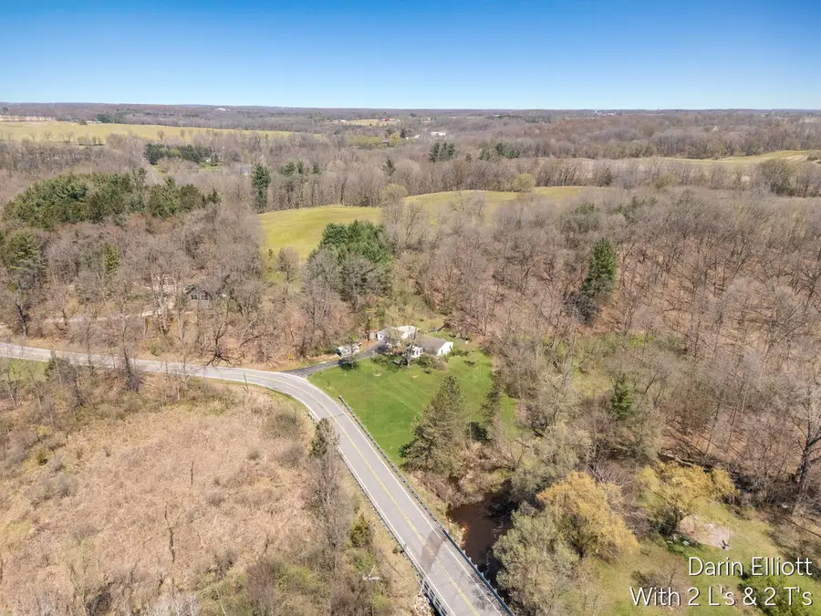 956 Prairie Creek Road, Ionia, MI 48846 - #3