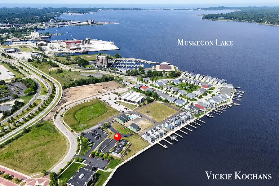 142 Viridian Drive, Muskegon, MI 49440 - #2