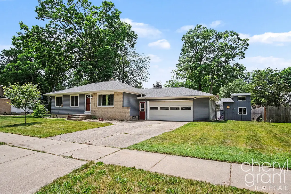 4631 Carrick Avenue SE, Kentwood, MI 49508 - #1