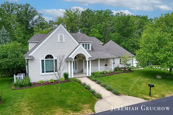 3333 Falcon Bluff Court NE, GrandRapids, MI 49525