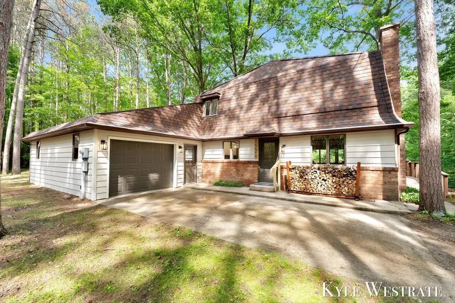 15594 Ritchie Avenue NE, Nelson, MI 49319 - #2
