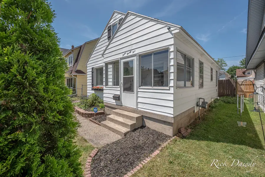1225 Rathbone Street SW, Wyoming, MI 49509 - #2