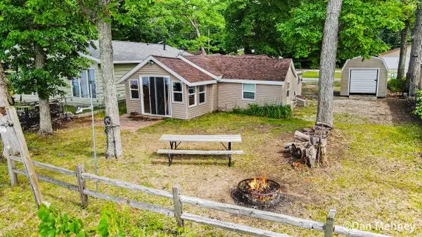 5539 Front Street, Newaygo, MI 49337