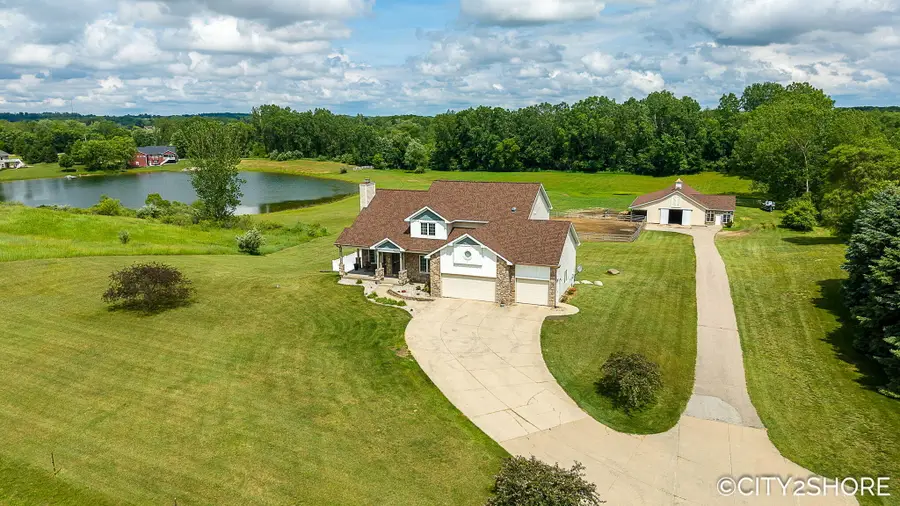 604 28th Avenue, Hudsonville, MI 49426 - #2