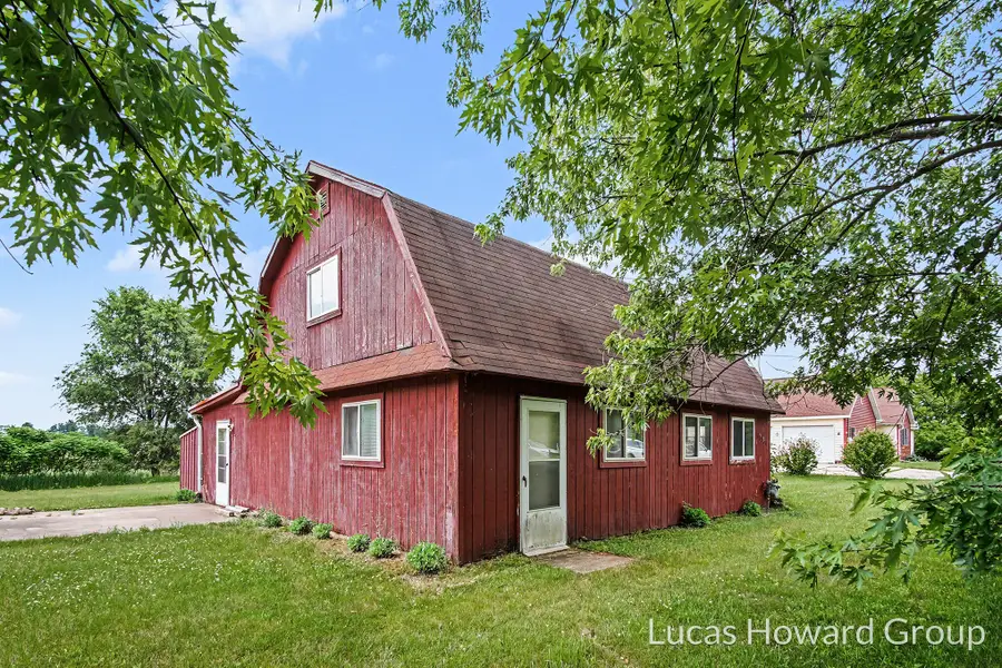 11381 W Briggs Road, Trufant, MI 49347 - #3