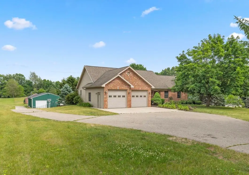 8292 N 12th Street, Kalamazoo, MI 49009 - #1